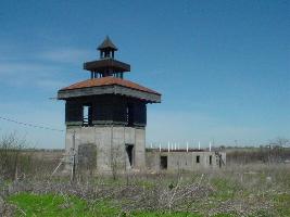 A strange and interesting building in Stony, Tx